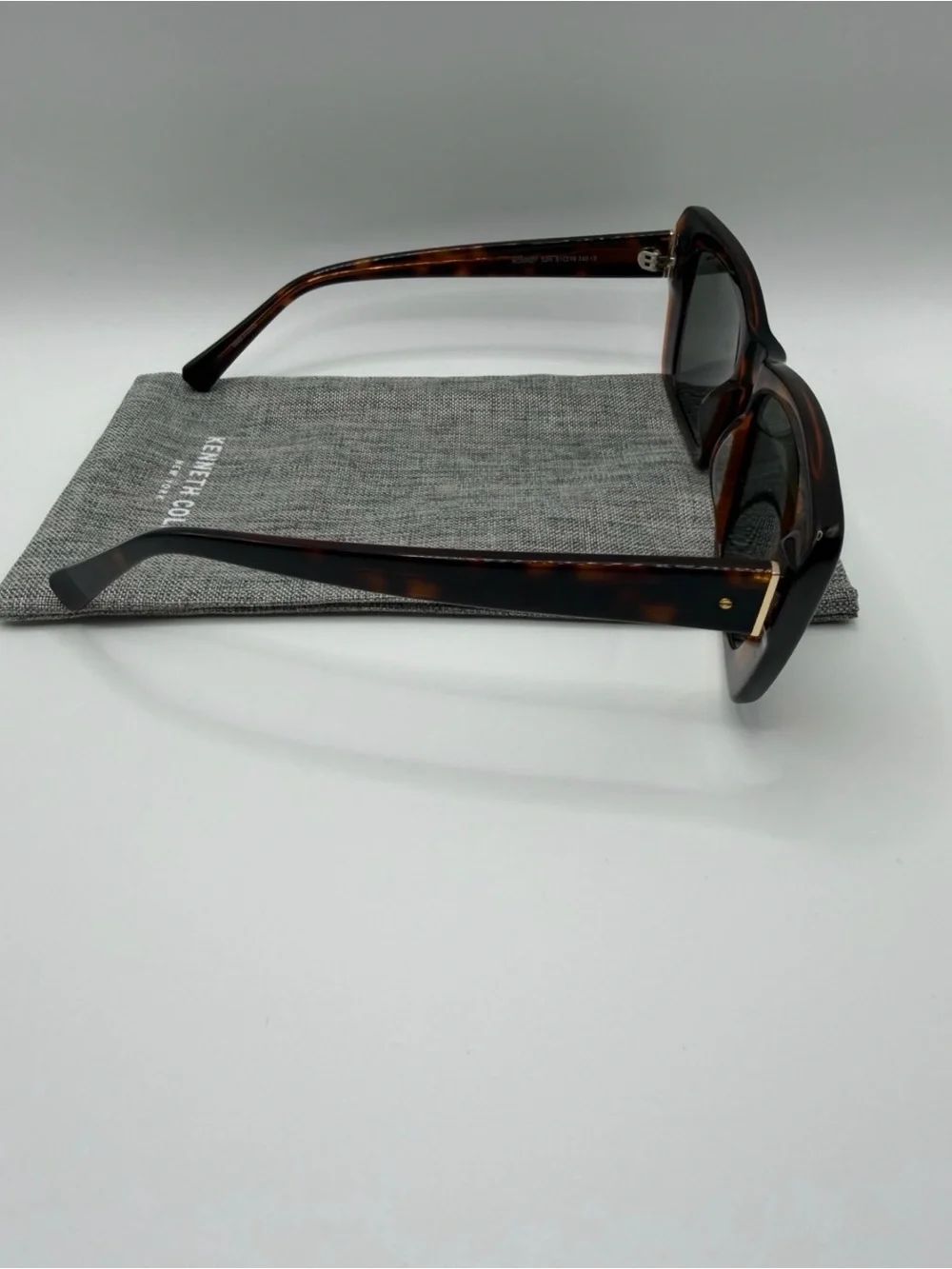 Kenneth Cole Tortoise Cat Eye Sunglasses KC00027 New